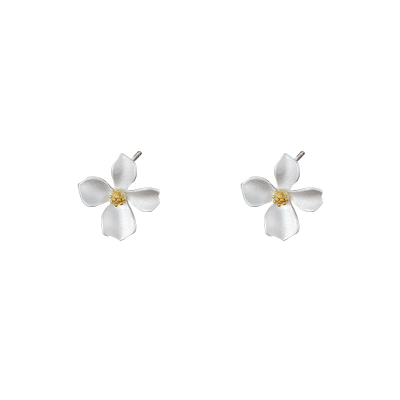 Sterling silver gardenia flower earrings, elegant, sweet, versatile, and artistic.