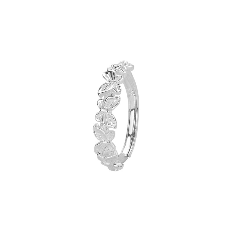 Sterling silver butterfly ring, fashionable, sweet, flattering, simple and fresh jewelry.